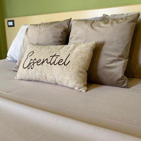 Nemis Apartments In The Centre Of Tirana Four Free Parking Экстерьер фото