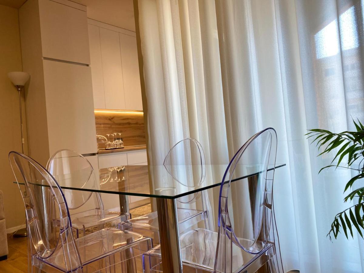 Nemis Apartments In The Centre Of Tirana Four Free Parking Экстерьер фото