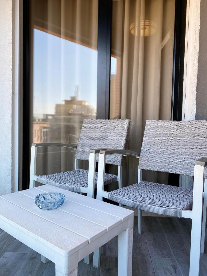 Nemis Apartments In The Centre Of Tirana Four Free Parking Экстерьер фото