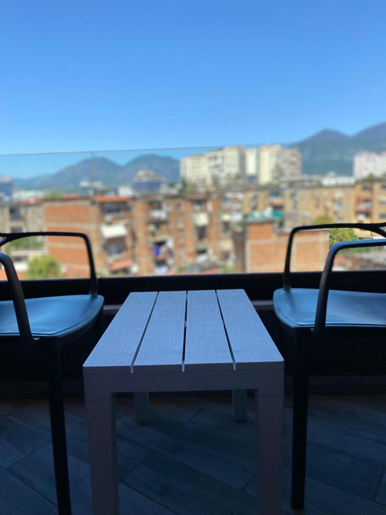 Nemis Apartments In The Centre Of Tirana Four Free Parking Экстерьер фото